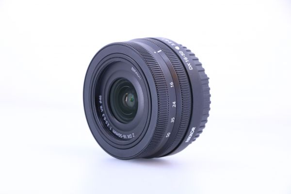 Nikkor Z DX 16-50mm F/3.5-6.3 / gebraucht ohne OVP / Zustand A / sehr gut / 1 Jahr Gewährleistung