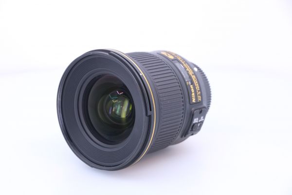 Nikkor AF-S 20mm f/1.8G ED / gebraucht in OVP / Zustand A- / sehr gut / 1 Jahr Gewährleistung