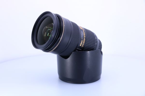 Nikkor AF-S 24-70mm f/2.8G ED / gebraucht in OVP / Zustand C / akzeptabel / 1 Jahr Gewährleistung