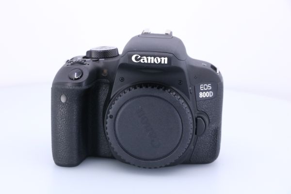 EOS 800D Body gebraucht in OVP / Zustand A / sehr gut / 1 Jahr Gewährleistung