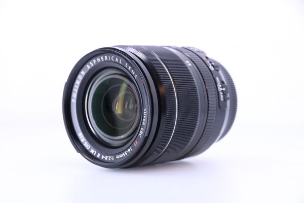 Fujifilm XF 18-55mm F2,8-4 R LM OIS gebraucht in OVP / Zustand B / Gut / 1 Jahr Gewährleistung