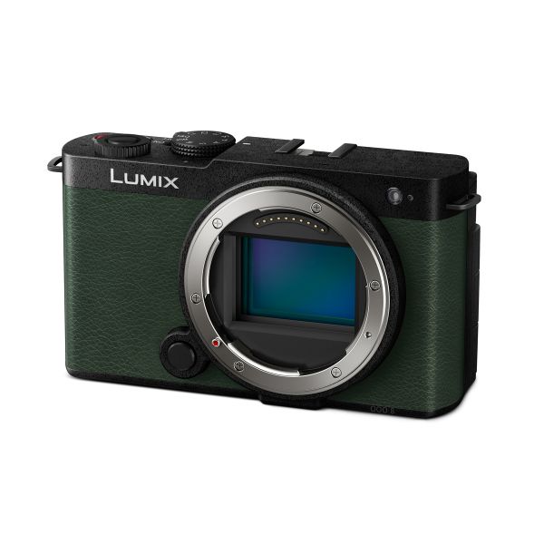 Lumix DC-S9 Body Dark Olive